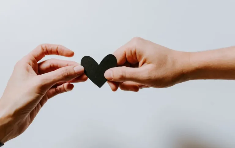 The Power of Online Reviews and Backlinks: Boosting Your Brand Reputation
